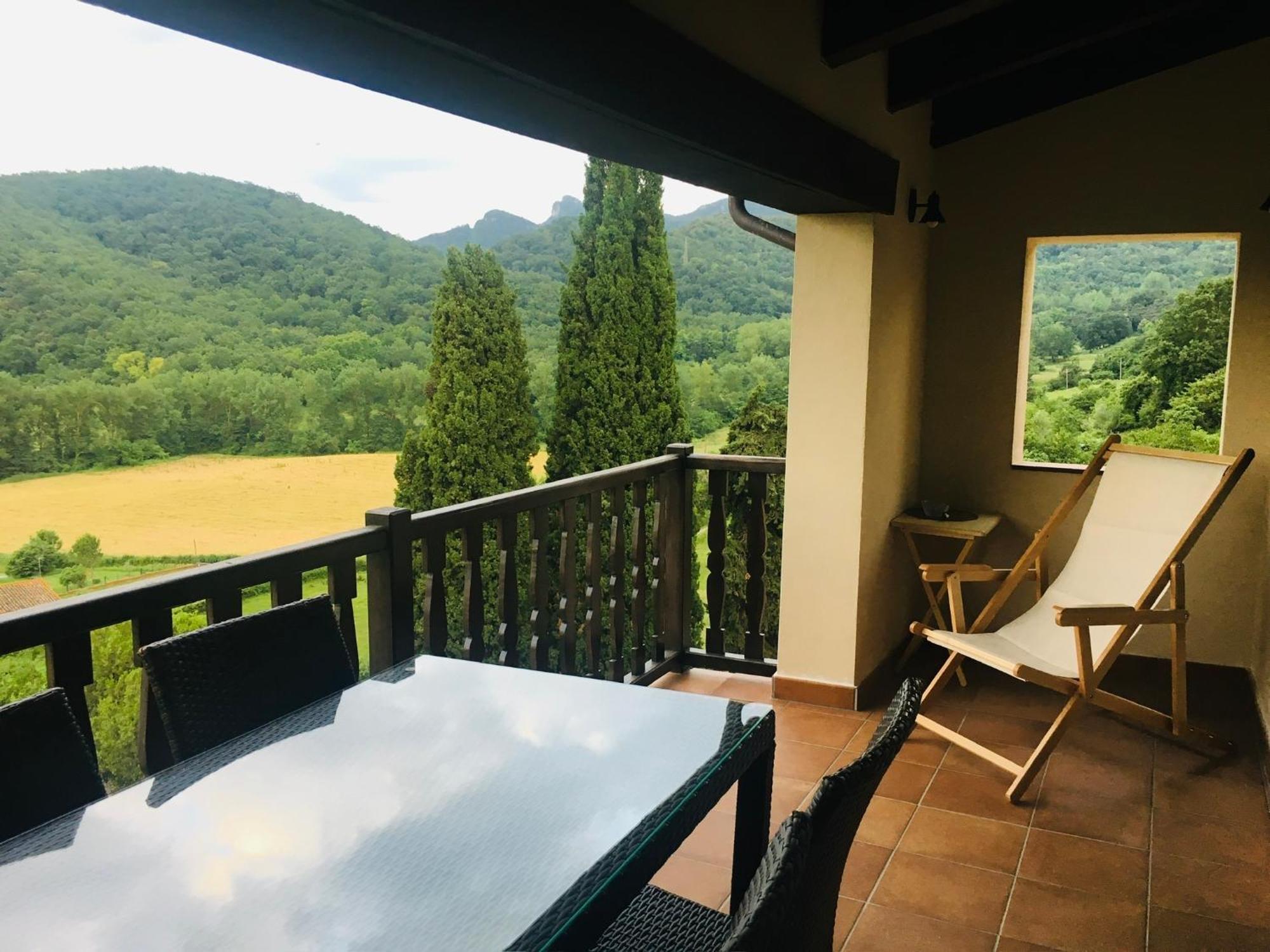 Hotel Cal Sastre Santa Pau Esterno foto